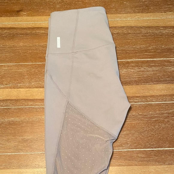 Zella Pants - M Zella So Stunning Grey Bird Mesh Cropped Leggings